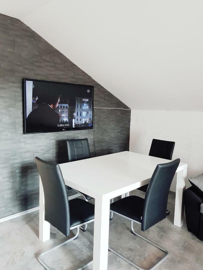 Apartments Marko ヴィル エクステリア 写真